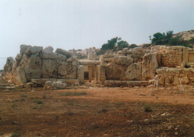 mnajdra.jpg, 30/12/01, 41 kB